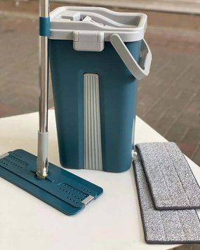 Удобная швабра лентяйка Scratch Cleaning Mop, ведро (8л) + 2 сменные насадки из микрофибры Синий 00-252171 фото